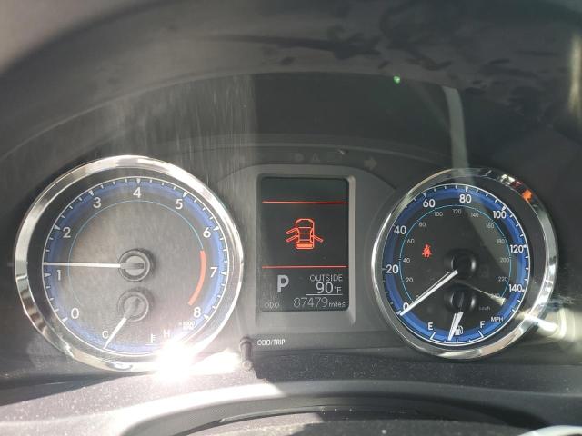 5YFBURHE9KP944146 - 2019 TOYOTA COROLLA L WHITE photo 9