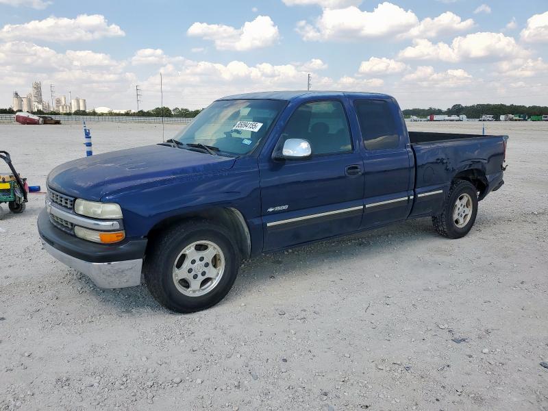 2001 CHEVROLET SILVERADO C1500, 