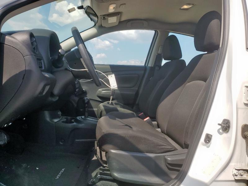 3N1CN7APXKL839438 - 2019 NISSAN VERSA S Blanco foto 7