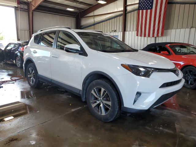 2T3RFREV2GW492843 - 2016 TOYOTA RAV4 XLE WHITE photo 4