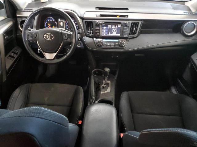 2T3RFREV2GW492843 - 2016 TOYOTA RAV4 XLE WHITE photo 8