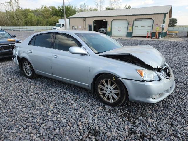 4T1BK3DB7AU359531 - 2010 TOYOTA AVALON XL 银色 照片 4