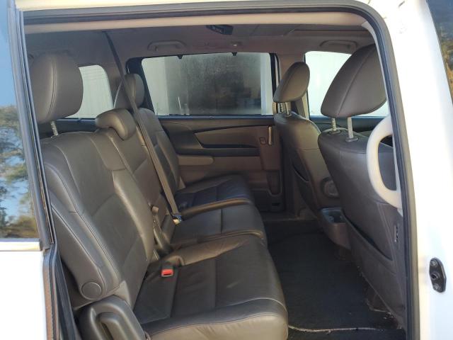 5FNRL5H98CB120634 - 2012 HONDA ODYSSEY TOURING WHITE photo 11