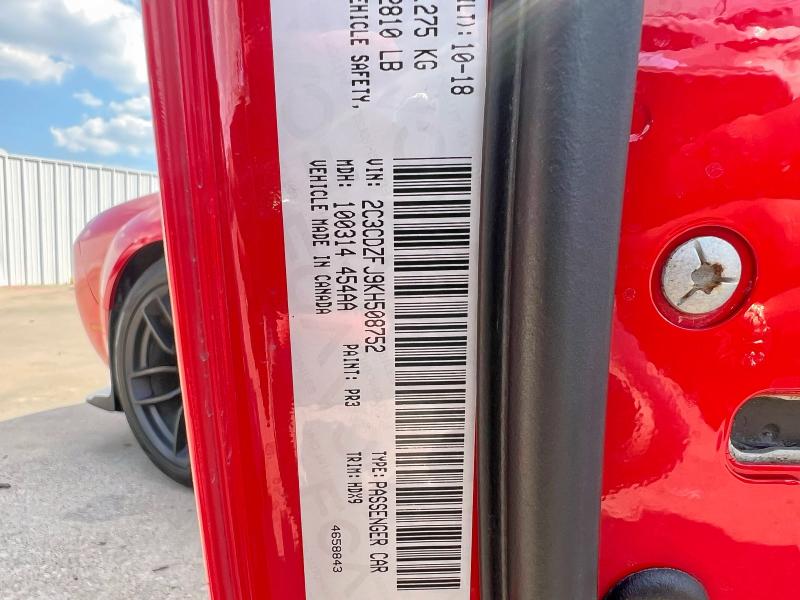 2C3CDZFJ9KH508752 - 2019 DODGE CHALLENGER R/T SCAT PACK RED photo 10