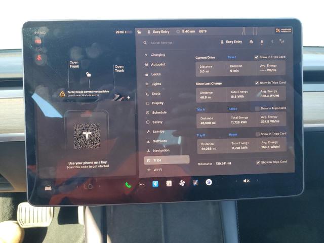 5YJ3E1EA8NF185803 - 2022 TESLA MODEL 3 BLACK photo 9