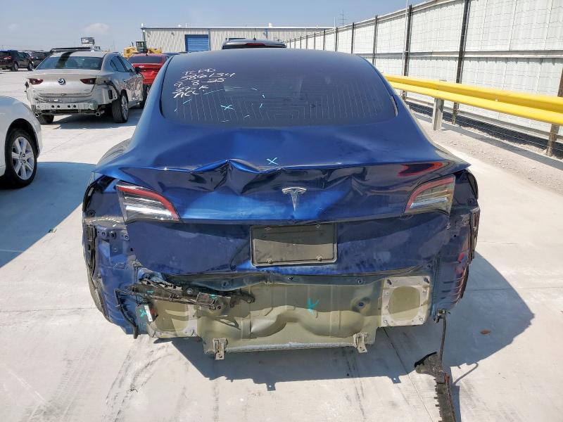 5YJ3E1EA4JF118318 - 2018 TESLA MODEL 3 蓝色 照片 6