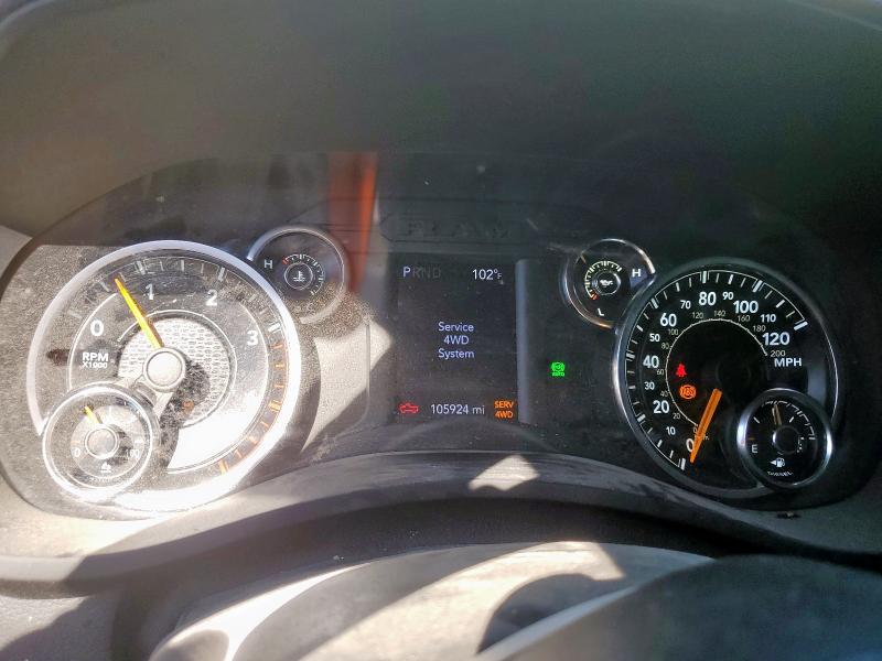 3C7WRNBL7NG255688 - 2022 RAM 5500 白色 照片 9