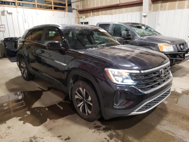 1V2LE2CA7RC202200 - 2024 VOLKSWAGEN ATLAS CROS SE Чорний фото 4