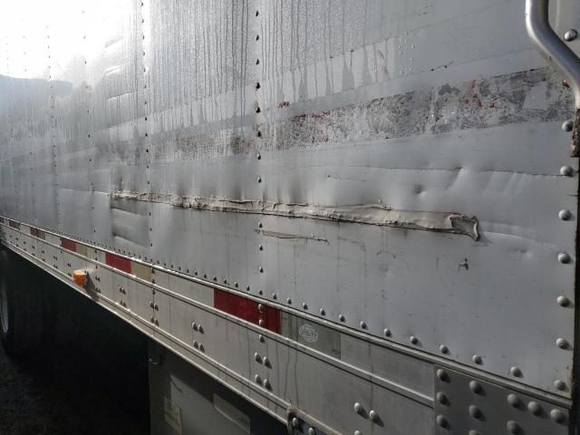 1UYVS2488AU843614 - 2010 UTILITY VS2RA WHITE photo 9