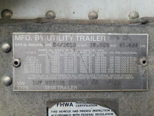 1UYVS2531BU063409 - 2011 UTILITY VS2RA Սպիտակ լուսանկար 10