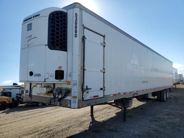 1UYVS2538BU063407 - 2011 UTILITY VS2RA Weiß Foto 2