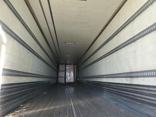 1UYVS2538BU063407 - 2011 UTILITY VS2RA Weiß Foto 6