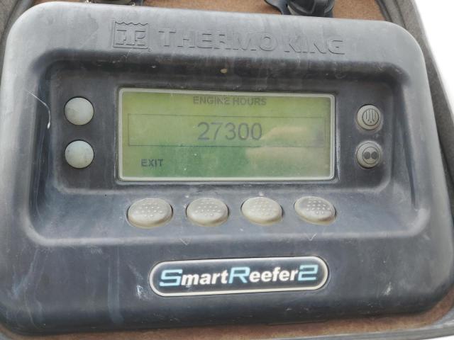 1UYVS2538BU063407 - 2011 UTILITY VS2RA Weiß Foto 8