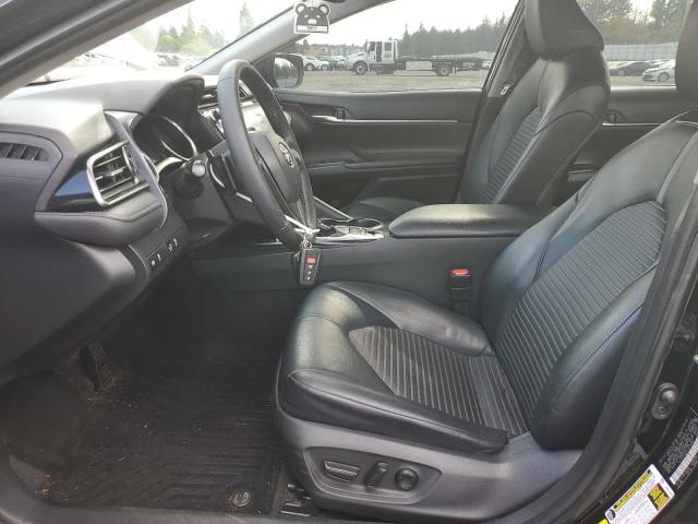 4T1J31AK7LU519332 - 2020 TOYOTA CAMRY SE BLACK photo 7