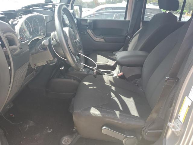 1C4BJWDG2EL218415 - 2014 JEEP WRANGLER UNLIMITED SPORT SILVER photo 7