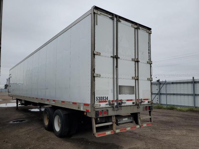 1UYVS2533AU834063 - 2010 UTILITY VS2RA أبيض صورة 3