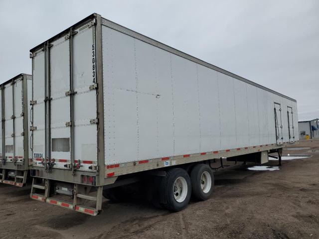 1UYVS2533AU834063 - 2010 UTILITY VS2RA أبيض صورة 4