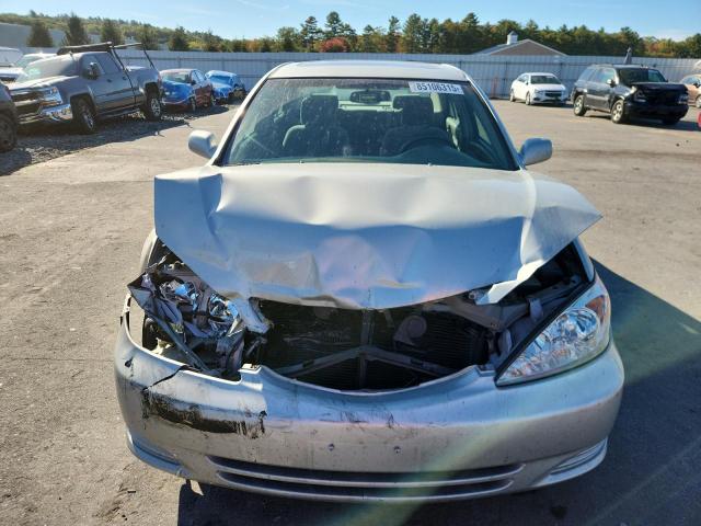 4T1BE32K83U234955 - 2003 TOYOTA CAMRY LE 银色 照片 5