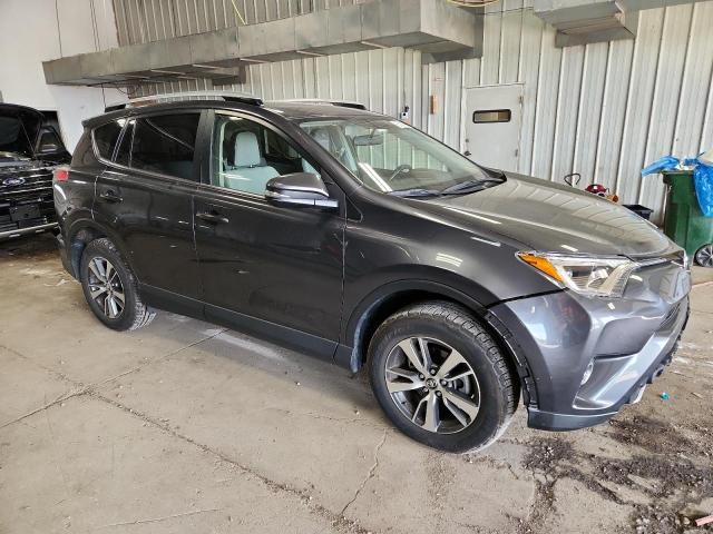 JTMWFREV7GD082104 - 2016 TOYOTA RAV4 XLE GRAY photo 4