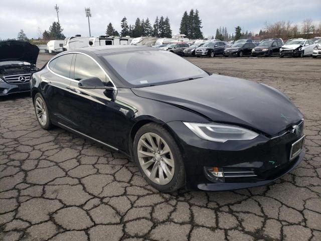 5YJSA1E28GF155980 - 2016 TESLA MODEL S BLACK photo 4