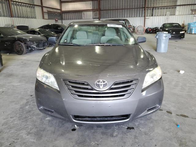 4T4BE46K89R091777 - 2009 TOYOTA CAMRY BASE ნაცრისფერი ფოტო 5