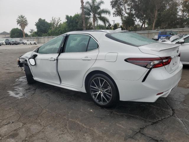 4T1T11AK8RU246280 - 2024 TOYOTA CAMRY SE NIGHT SHADE GRAY photo 2