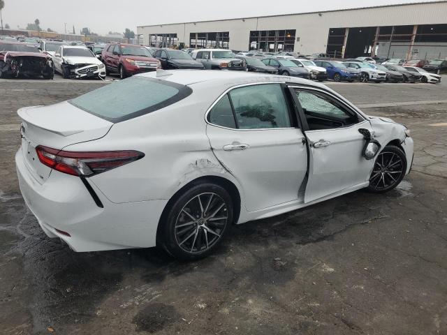 4T1T11AK8RU246280 - 2024 TOYOTA CAMRY SE NIGHT SHADE GRAY photo 3