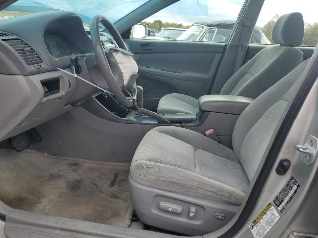 4T1BE32KX4U831882 - 2004 TOYOTA CAMRY LE ბეჟი ფოტო 7