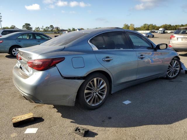 JN1EV7ARXKM551970 - 2019 INFINITI Q50 LUXE أزرق صورة 3