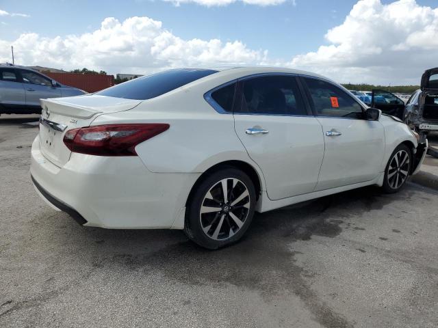 1N4AL3AP1JC109789 - 2018 NISSAN ALTIMA 2.5 白色 照片 3