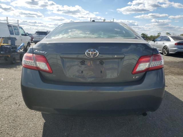 4T1BF3EKXBU739354 - 2011 TOYOTA CAMRY BASE GRAY photo 6