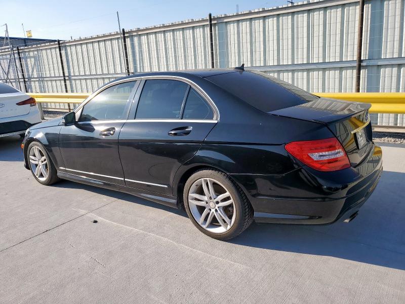 WDDGF8AB5DR287855 - 2013 MERCEDES-BENZ C 300 4MATIC BLACK photo 2