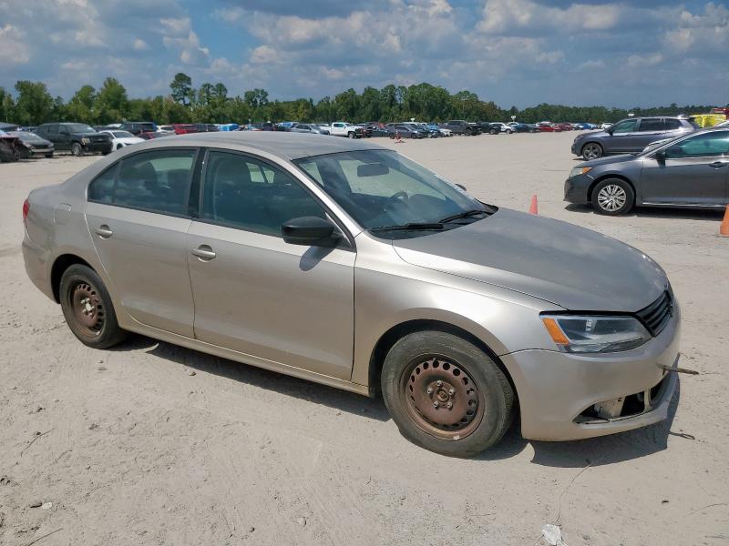 3VW2K7AJ5DM313760 - 2013 VOLKSWAGEN JETTA BASE Bej foto 4