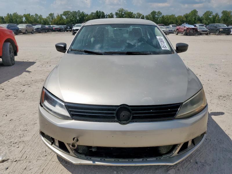 3VW2K7AJ5DM313760 - 2013 VOLKSWAGEN JETTA BASE Bej foto 5