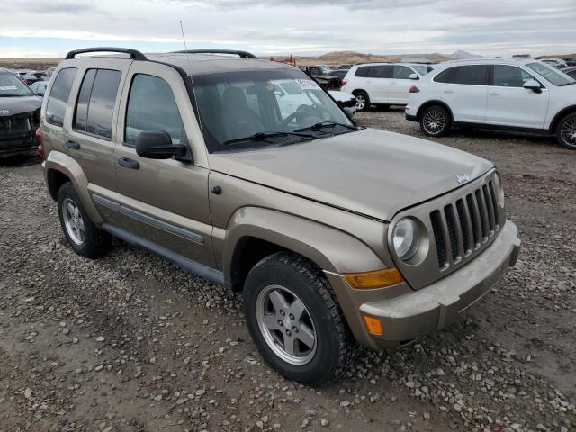1J4GL38K45W639669 - 2005 JEEP LIBERTY RENEGADE TAN photo 4