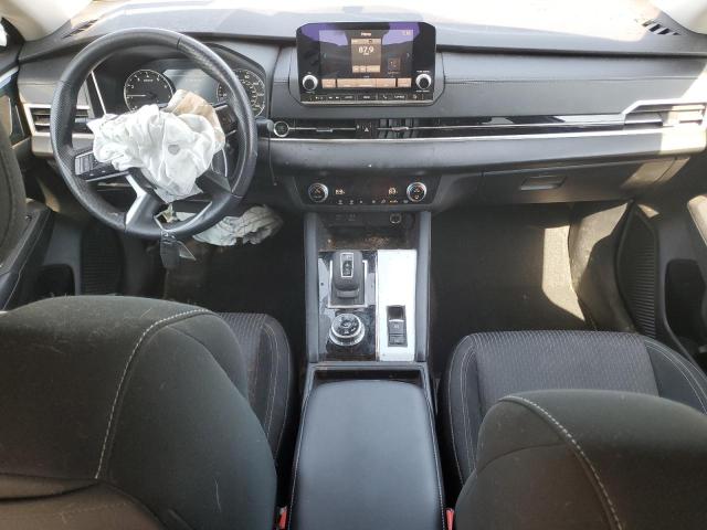 JA4J4TA89NZ033218 - 2022 MITSUBISHI OUTLANDER ES Արծաթագույն լուսանկար 8