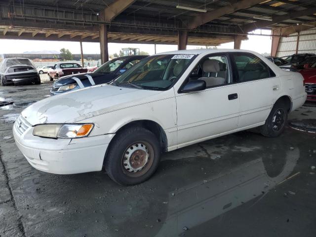 1998 TOYOTA CAMRY CE, 