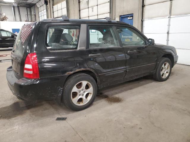 JF1SG65624H717226 - 2004 SUBARU FORESTER 2.5XS შავი ფოტო 3
