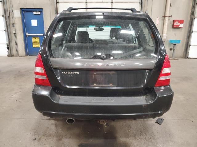 JF1SG65624H717226 - 2004 SUBARU FORESTER 2.5XS შავი ფოტო 6