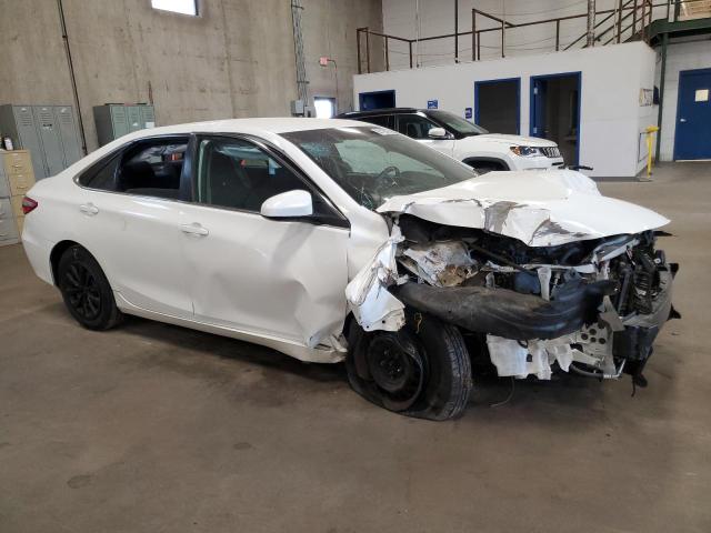 4T4BF1FK4GR524441 - 2016 TOYOTA CAMRY LE 白色 照片 4