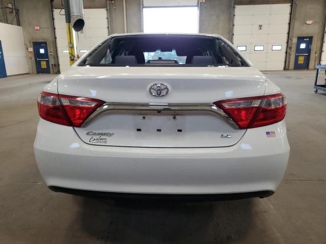 4T4BF1FK4GR524441 - 2016 TOYOTA CAMRY LE 白色 照片 6