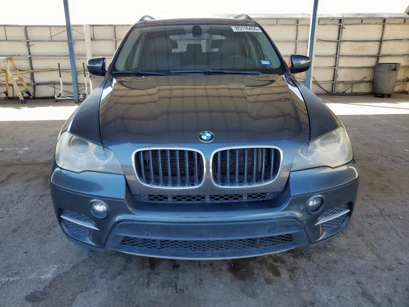 5UXZV4C52D0B17321 - 2013 BMW X5 XDRIVE35I ნაცრისფერი ფოტო 5