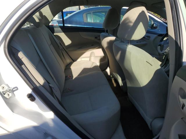 2T1BU4EE1CC853123 - 2012 TOYOTA COROLLA BASE 白色 照片 10