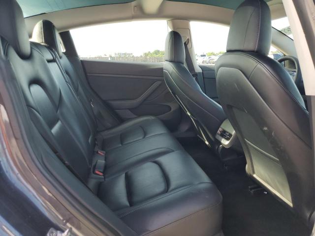 5YJ3E1EA0NF372114 - 2022 TESLA MODEL 3 Gümüş foto 10