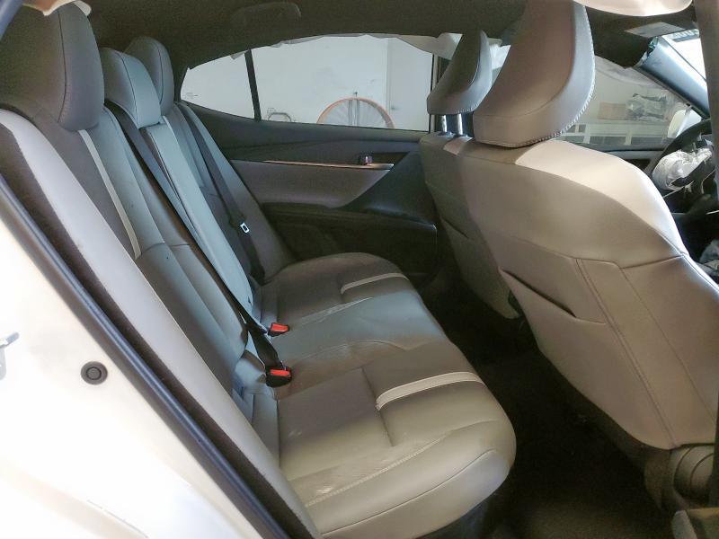 4T1DAACK2SU573166 - 2025 TOYOTA CAMRY XSE WHITE photo 10