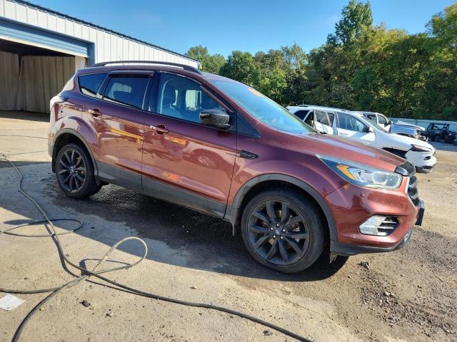 1FMCU9GD0JUA59179 - 2018 FORD ESCAPE SE BROWN photo 4