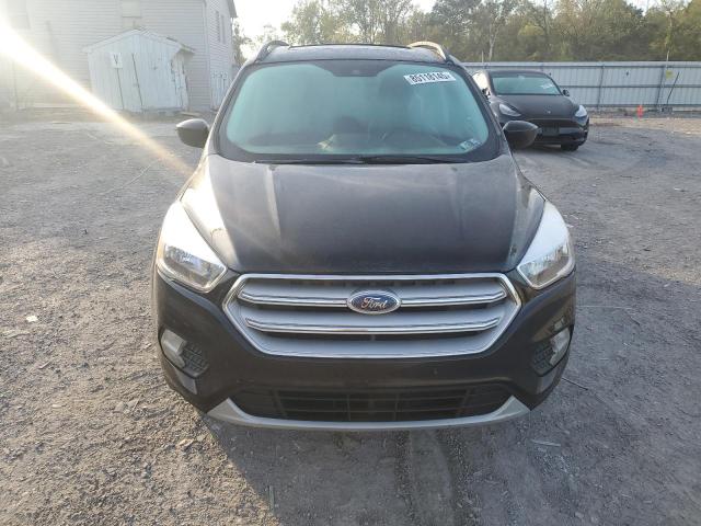 1FMCU9GD5JUC26118 - 2018 FORD ESCAPE SE Siyah fotoğraf 5