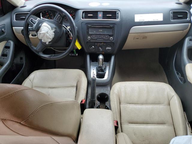 3VWDX7AJ6DM396786 - 2013 VOLKSWAGEN JETTA SE RED photo 8