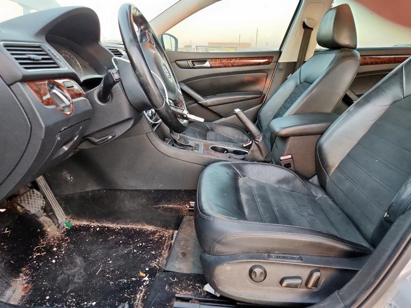 1VWCN7A37DC032302 - 2013 VOLKSWAGEN PASSAT SEL SILVER photo 7