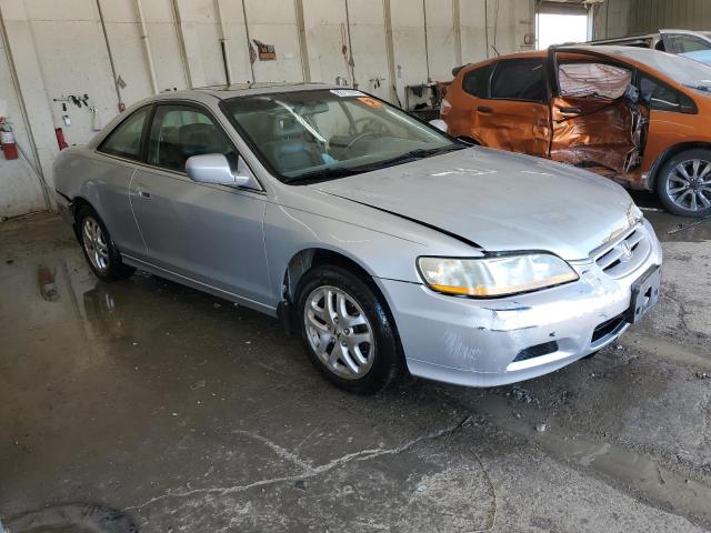 1HGCG225X2A018808 - 2002 HONDA ACCORD EX SILVER photo 4